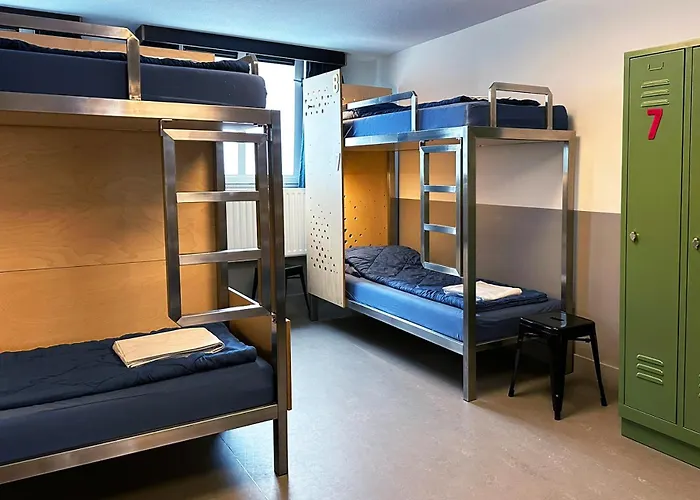 Stayokay Amsterdam VondelparkAirport Hotel